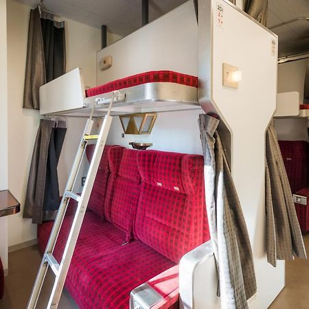 Train Hostel Hokutosei Токио Экстерьер фото