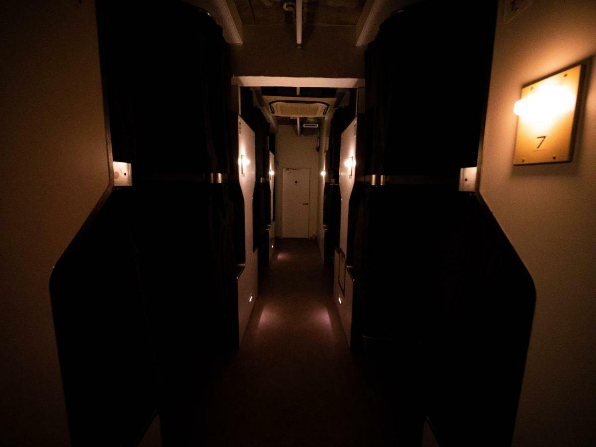 Train Hostel Hokutosei Токио Экстерьер фото