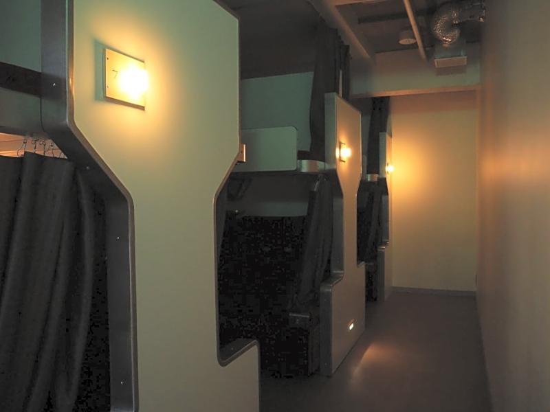 Train Hostel Hokutosei Токио Экстерьер фото